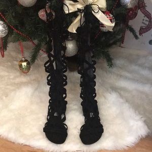 Steve Madden lace up gladiator black sandals.